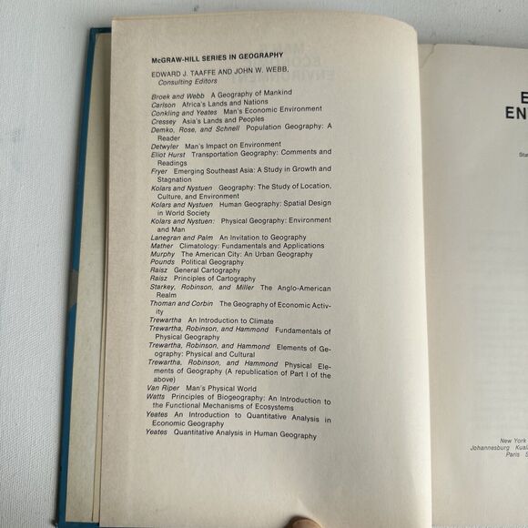 Mans Economic Environment 1976 Conkling Yeates - Picture 6 of 16